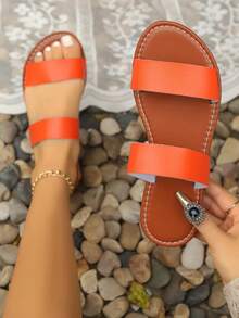 Sandalias planas sencillas y versátiles de unicolor cómodas para mujer, nuevas para el verano