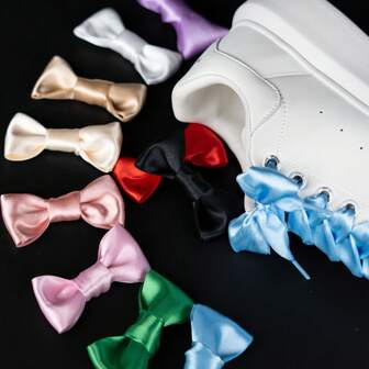 1 对 4 厘米纯色柔软缎带鞋带，带蝴蝶结
