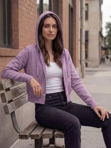 DEVIT - Sudadera con Capucha Crop Recortada de Mujer, Cremallera Frontal Completa y Cordones, Manga Larga, Casual, Moda Deportiva, Ajuste Holgado, Invierno, Otoño, Colores Negro, Oxford, Camel, Fiusha, Verde Militar y Lila. - Lila - Ver 8