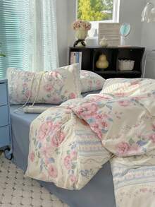 1 Set Of 4pcs Camellia Floral Bedding Set, Popular Floral Pattern, Warm Girly Style, Polyester Soft Skin-Friendly Suitable For Women's Bedroom/Dormitory Decor, (1 Duvet Cover + 1 Bed Sheet + 2 Pillowcases), Pillow Cases With Random Pattern Cutting, No Filler Included