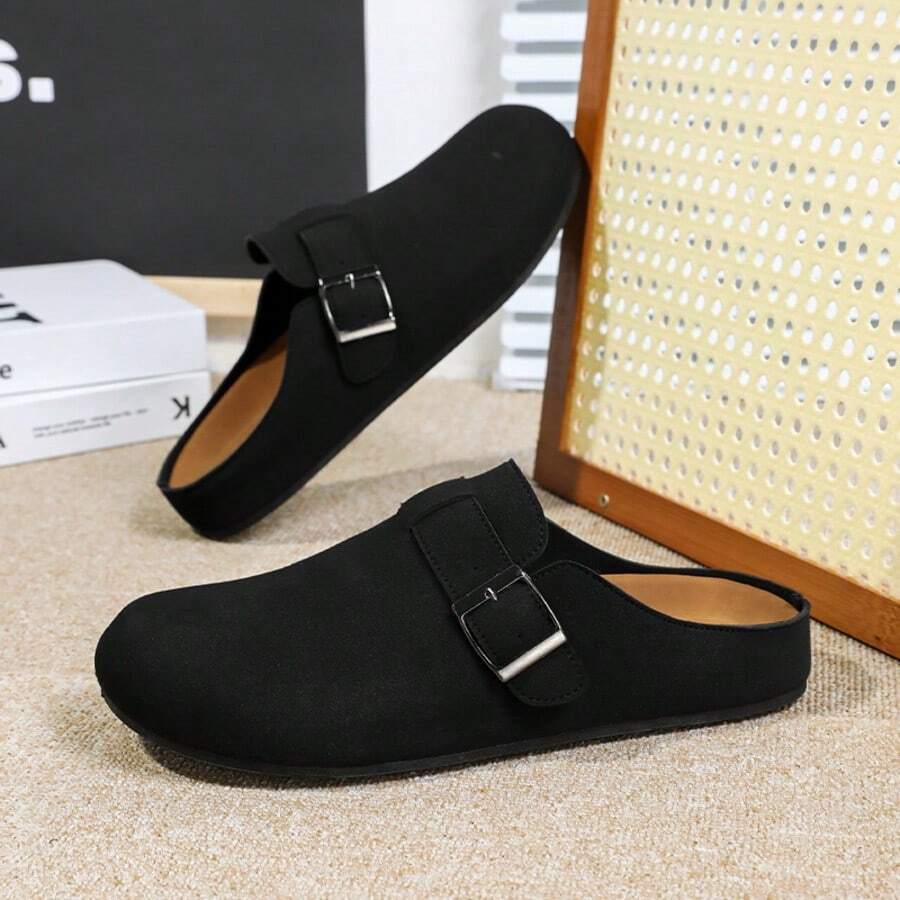 Men's Slip-On Slippers, Flat, Non-Slip, Comfortable For Indoor And Outdoor Wear. Please Order One Size Up As It Runs Small.