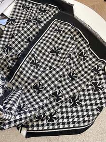 2-In-1 Black & Rice Colored Scarf For Women, Korean Style Warm & Versatile Shawl/Wrap, Thick & Long For Winter, Suitable For Air-Conditioned Rooms - Black - View 4