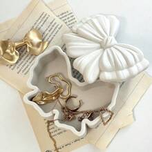2pcs DIY Clay Molds, Bow-Knot Jewelry/Candle Storage Box, Gypsum Resin Molds, Butterfly Shaped Jewelry/Candle Silicone Molds - White - View 5