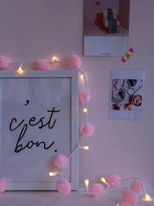 1串20灯粉色绒球灯串，LED浪漫氛围夜灯，适用于家居装饰、卧室、客厅、床头、窗户、墙壁、露台、餐厅、婚礼装饰、节日派对装饰，适合斋月、情人节、母亲节、父亲节、返校季，可作为节日礼物、生日礼物、乔迁礼物、结婚礼物。 - 粉紅色毛球燈串 - 查看 10