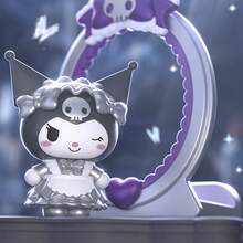 Miniso 三麗鷗 Kuromi 甜酷仙境盲盒 - 黑暗與甜美的碰撞，精緻細節展現 Kuromi 的魅力，桌面裝飾/收藏品/生日禮物/節日禮物 (隨機出貨 1 個) - 彩色 - 查看 2
