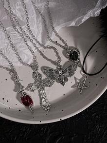 5pcs Gothic Punk Hip Hop Necklace Set, Cross Necklace, Skull Moth Necklace, Dripping Heart Pendant Necklace, Punk Style Layered Adjustable Pendant Necklaces, Suitable For Men, Gift For Valentine's Day, Party, Holiday, Friends - Main Image 5-piece Set - View 4