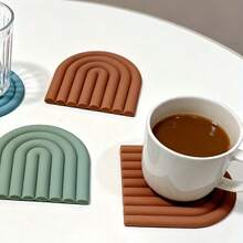 Podkładki w kształcie tęczy – minimalistyczny design, żywe kolory, łatwe w czyszczeniu silikonowe podkładki, trwałe i stylowe, odpowiednie do domu, biura lub dekoracji na imprezę, kubki do kawy, świetny pomysł na prezent, napoje na imprezę | Energetyczne podkładki | Wygodny materiał do czyszczenia - Wielokolorowe - Zobacz 7