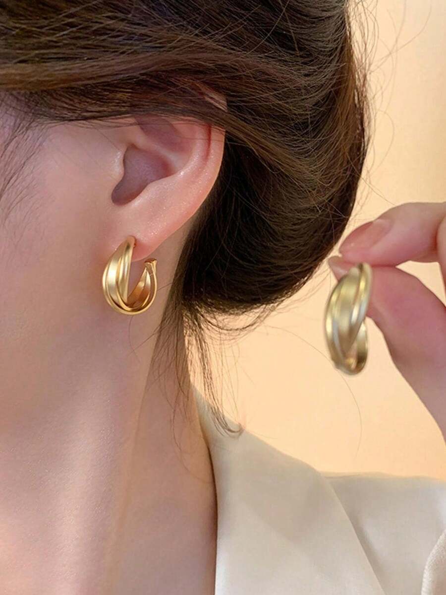 1 Pair Retro Minimalist Braided C-Shape Hoop Earrings, Suitable For Women's Daily Wear Or Gift - Gold - View 1