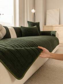 1 tấm bọc ghế sofa sang trọng bằng vải nhung - Dày dặn, ấm áp, chống trơn trượt, chất lượng cao cấp, phù hợp cho phòng khách, văn phòng, phòng ngủ - Có thể giặt máy, phù hợp với sofa đơn đến 4 chỗ, trang trí và bảo vệ sofa. - màu xanh lá - Xem 5
