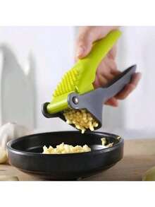 1pc Durable Plastic Garlic Press - Manual Kitchen Tool, Easy To Crush And Mince, Garlic Mincer, Essential Kitchen Gadget - Multicolor - View 11