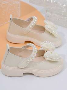 Giày bệt mới năm 2026, 1 đôi giày da dễ thương và thời trang cho bé gái, chống trơn trượt và chống mài mòn, thoáng khí, giày tập đi nhẹ và mềm mại cho trẻ nhỏ, giày công chúa kiểu dáng đi học. - Màu be - Xem 6