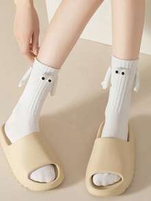 可定制姓名的磁性牵手袜 - 拥抱袜、脸部图案袜、可爱有趣的双人袜、甜蜜磁性连接礼物，适合送给女性、男性、青少年、情侣、朋友、男女朋友 | 圣诞节、情人节、周年纪念日的完美之选 - 彩色 - 查看 13