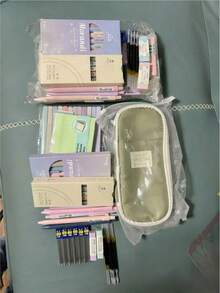 一套精美文具套装，包含大容量铅笔盒/笔袋、12支荧光笔、11支圆珠笔、6支自动铅笔、可爱圣经注释套装，返校必备礼物 - 彩色 - 查看 4