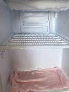 冰箱除霜剂，适用于清洁冷冻室、除霜、防止结冰、融化积雪和为冰箱除霜。是馈赠亲朋好友的绝佳礼物，尤其适合节假日、情人节和开学季。（新旧型号随机发货。） - 彩色 - 查看 5