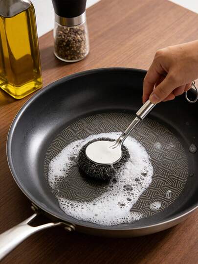 1 Silver Black Color Long Handle Cleaning Brush, Middle Eastern Traditional Decorative Style Stainless Steel Handle+High-Density Wear-Resistant Brush Head Material Long Handle Handheld Type, Equipped With Anti Slip Grip Handle, Durable And Not Easy To Fall Off Brush Head Details, With Efficient Cleaning Of Deep Pot Dead Corners, Contact With Cookware, And Fast Cleaning Of Oil Residue.