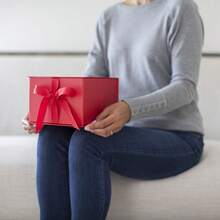 - Caja de regalo Rojo L Grande - como en la foto - Ver 2
