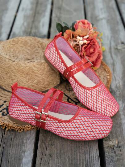 1 Pair Women's Breathable Grid Design Square Toe Flat Slip-On Shoes | Elegant & Comfortable Mary Jane Style Casual Shoes | Suitable For Vacation & Ballet Dancing