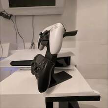 坚固的塑料游戏手柄支架、收纳架和整理器，兼容各种游戏手柄和耳机，是硬核玩家、电竞爱好者、休闲娱乐用户和手机游戏玩家的理想之选。 - 彩色 - 查看 7