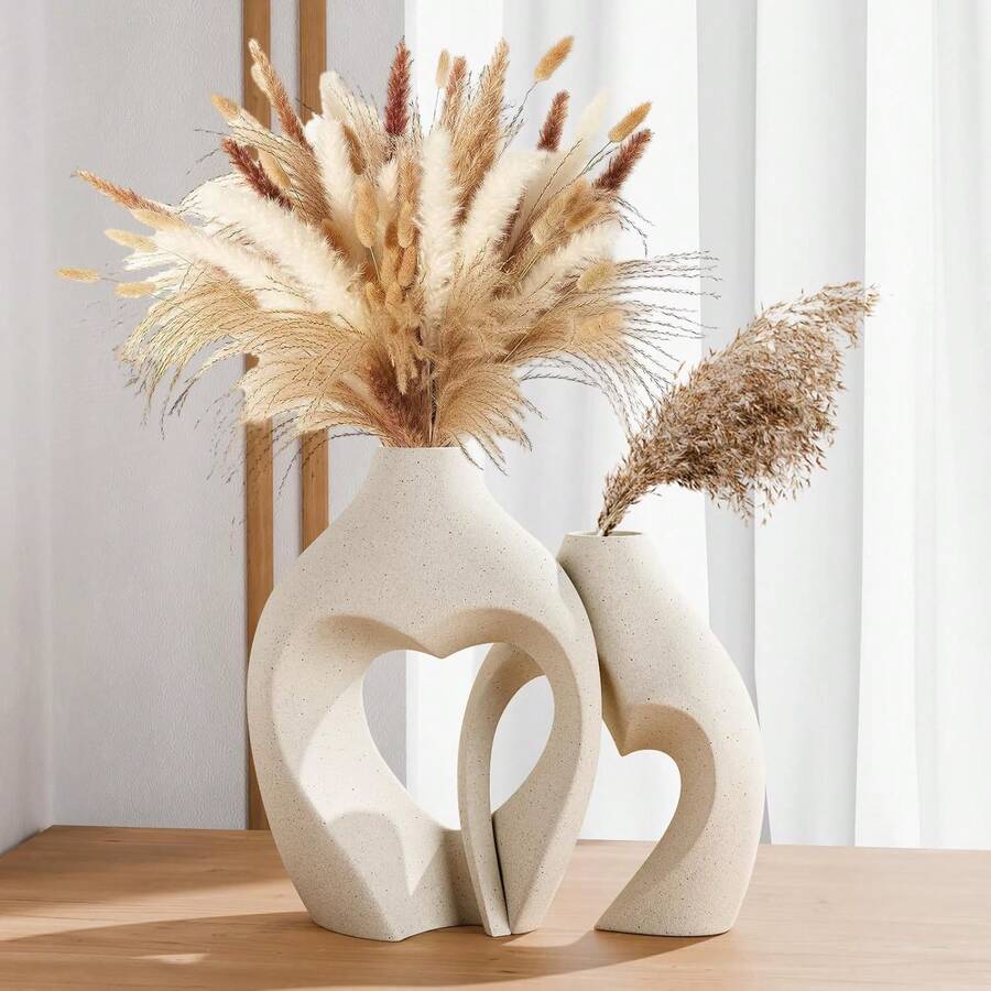 Valentine's Day Gift Heart Shaped Flower Vase Creative Simple Home Desk Decor Ornament, Heart Shaped Vase, Minimalist Decor Vase, Table Centerpiece For Festive Parties, Wedding & Valentine's Day Decor Vase - Beige - View 1