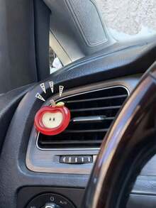 Cartoon Fruit Car Air Freshener Clip, Creative Apple Shaped Car Air Vent Fragrance Clip, Car Accessories Decoration-DFGF - Red - 查看 6