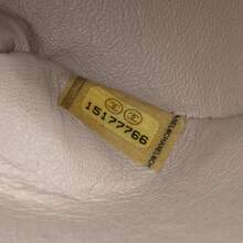 CHANEL Authenticated  PRE-OWNED Jumbo Classic Lamb-Skin Double Flap Bag - trắng - Xem 5