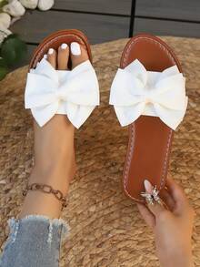 Solid Color Ultra-Light Bow Tie Beach Slippers, Fashion Casual Thick Bottom Round Toe Strap White Bow Flat Beach Sandals - White - View 5