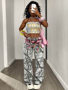 Quần jeans nữ dáng rộng cạp trung bình họa tiết cây đen trắng – Phong cách đường phố Mỹ với thêu nơ, kiểu dáng đa năng phù hợp cho các buổi tụ họp và tiệc tùng. - Ngụy trang màu xanh lá cây - Xem 7