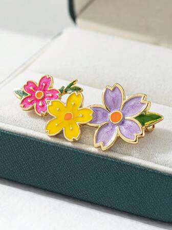 1pc Colorful Dopamine Flower Brooch, Fashionable Clothing Accessory For Women, Prevents Wardrobe Malfunction, Stylish For Carnivals, Everyday Wear