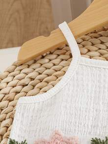 2pcs Baby Girls' Outfit Set, Floral Decorated Ruffle Strap Top And Solid Color Flared Pants, Fresh And Gentle Style, Cute And Playful, Suitable For Casual Daily Wear, Spring/Summer - Pink - View 4