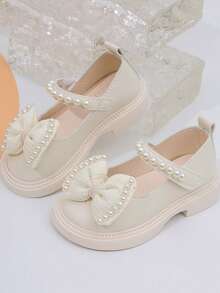 Giày bệt mới năm 2026, 1 đôi giày da dễ thương và thời trang cho bé gái, chống trơn trượt và chống mài mòn, thoáng khí, giày tập đi nhẹ và mềm mại cho trẻ nhỏ, giày công chúa kiểu dáng đi học. - Màu be - Xem 2