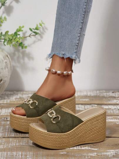 Sandalias de tacón alto de estilo resort para mujer, elegantes, con cuña y suela gruesa, hebilla de metal, de tacón grueso, de moda y versátiles