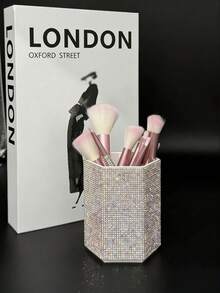 1pc Hexagon Rhinestone Makeup Brush Holder, Large Capacity, Multi-Color Rhinestone Encrusted Surface, Luxurious Sparkling Style, Fully Paved Pattern, Hexagonal Cylindrical Shape, Neat Edges And Details, Cosmetic Tool Container, Suitable For Bedroom Vanity, Dressing Room Desk, Etc.