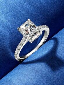 XUJIA 1pc 3 Carat Brilliant Cut Moissanite Engagement Ring, 925 Sterling Silver Women's Engagement Ring, 7x9mm Brilliant Cut Moissanite, Cubic Zirconia Accents, 925 Silver Ring, Perfect For Engagement, Wedding And Bridal Occasions