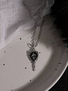 5pcs Gothic Punk Dark Style Necklace Set: Black Heart Necklace, Skull Necklace, Cross Pendant Necklace, Layered Necklaces, Suitable For Women, Great For Valentine's Day, Party, Holiday Gifts - Main Image 5-piece Set - View 5