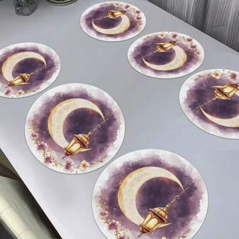 2/4/6 Stück Set elegante Ramadan-thematische runde Tischsets, dekoriert mit goldenen Mond- und Laternenmustern - 38 cm, geeignet für Partyessen und Feiertagsdekoration. Auch anwendbar für Heimdekoration, Feiertags-Tischdekor, Landhausstil-Feiertags-Dekoration, Landhausstil-Dekoration, waschbare Tischsets, strapazierfähiges Material, Feiertags-Tischdekor und Heimunterhaltung.