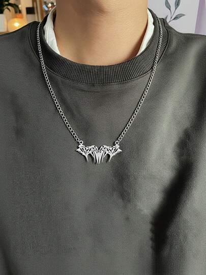 1件男士简约不锈钢荆棘吊坠项链，时尚百搭，适合日常佩戴