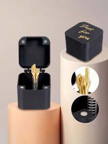 2pcs Surprise Finger Sleeve Prank Gift Set, Pop-Up Joke Gift Box Designed To Create Unexpected Fun When Opened. Features A Creative Spring-Loaded Finger Sleeve That Pops Out For A Playful Scare Or Laugh. Compact Box Design Makes It Easy To Hide, Carry And Set Up For Pranks, Party Games And Surprise Moments. Perfect For Gag Gifts, Party Favors, Gift Exchanges, Birthday Surprises And Holiday Joke Presents. Ideal For Social Gatherings, Office Fun, Family Parties And Festive Events, Adding Humor, Interaction And Laughter To Any Occasion. A Unique Novelty Toy For Prank Lovers And Party Entertainment. - Nhiều màu - Xem 6