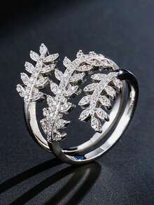 1枚优雅立方氧化锆戒指，适合作为情人节礼物、结婚礼物、订婚礼物、周年纪念礼物或女士派对首饰。 - 銀色 - 查看 4