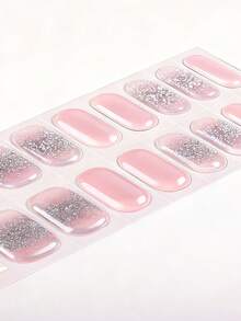 16片半固化凝胶美甲贴纸，优雅精致的裸粉色波浪金线水晶美甲贴纸，柔和色调搭配金色镶边装饰，沙龙品质，需配合UV灯使用，适合女性日常通勤、约会、DIY快速美甲，时尚美甲用品。 - 淺粉色 - 查看 3