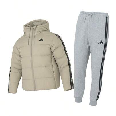 Adidas Herrträningsoverall: Dunjacka + byxor med huva. Bekväm, lätt, avslappnad och bekväm dunjacka med huva för utomhusbruk och vardagspendling. Stickade fleecefodrade byxor.
