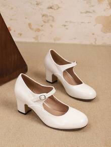 Sapatos de Salto Alto Elegantes de Moda Feminina, Bombas Mary Jane, Design de Salto Grosso com Bico Redondo e Fivela para Fácil Vestir, Sapatilhas Macias e Confortáveis, Sapatos Brancos Adequados para Casamento, Festa, Baile de Formatura, Estudantes Universitários, Dia das Mães, Natal, Uso Casual Externo, Etiqueta Empresarial, Clássico Retrô Mary Jane - Branco - Visão 4