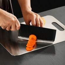 1 Pc - Titanium Alloy Cutting Board, Available In Mini, Small, Medium And Large Sizes. Double-Sided Design To Separate Raw And Cooked Food. Hygienic, Durable, Non-Stick, Suitable For Home Kitchen And Camping Use. Portable, Corrosion-Resistant, Long-Lasting. - Multicolor - View 3
