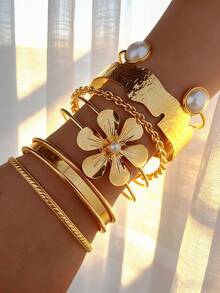 Conjunto de 6 em 1 Vintage Elegante Inspirado em Moeda Francesa Geométrica Assimétrica Infinita, Conjunto de Pulseiras de Braço Elásticas com Design de Babado Floral em Metal, Estilo Exagerado Americano Hip-Hop Chique Y2K Personalizável Empilhável, Adequado para Mulheres, Praia, Festa, Festival de Música, Encontro, Presente, Joias para Uso Diário - Multicolorido - Visão 5