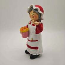 1pc Resin Chef Statue Decor, Kitchen/Living Room Tabletop Accessory, Small Item Shelf, Elderly Santa Chef Appearance Design, Gift For Family - Red - View 8