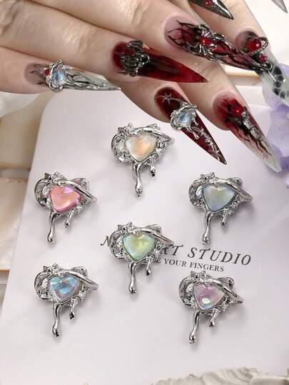 10pcs Alloy Heart-Shaped Nail Art Decorations, Featuring Mocha Aurora Heart Designs, Perfect For Manicures. Romantic, Exquisite, And Adorable. Suitable For Various Occasions Such As Dates, Shopping, Outings, And Parties. These DIY Nail Art Accessories, Nail Gems, And Nail Charms Incorporate Popular European, American, Japanese, And Korean Elements. Nails Nail Supplies