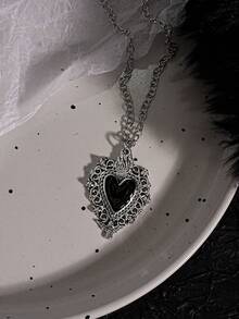 5pcs Gothic Punk Dark Style Necklace Set: Black Heart Necklace, Skull Necklace, Cross Pendant Necklace, Layered Necklaces, Suitable For Women, Great For Valentine's Day, Party, Holiday Gifts - Main Image 5-piece Set - View 6