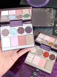 GIRLCULT Face Palette 04 Midnight Iris, Newly Upgraded Texture, All-In-One Makeup Palette, Curated Color Selection, Harmonious Tones, Silky Blush, Radiant Highlighter, Buildable Formula, Multifunctional Use, Long-Lasting Wear, Everyday Makeup, Special Occasions-13g/0.46 Oz - 04 Midnight Iris - 查看 10