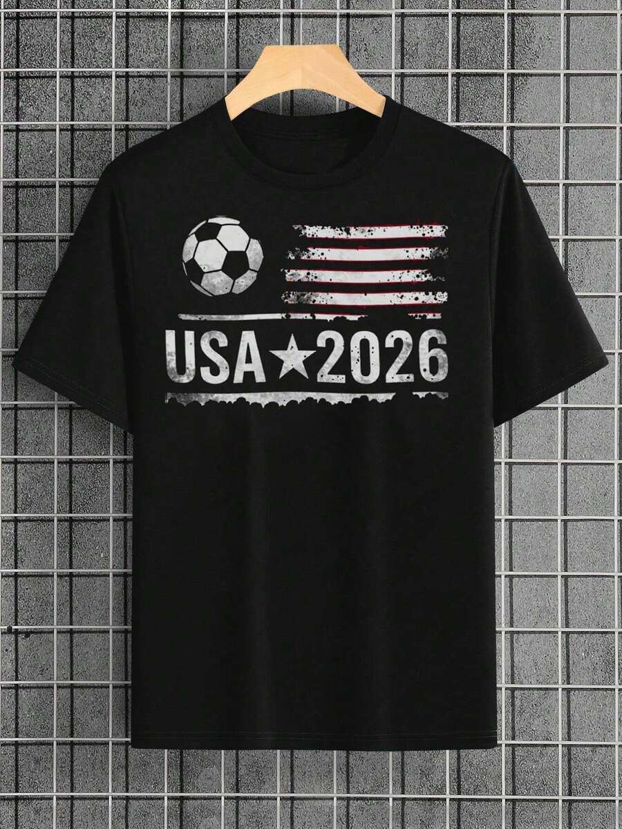 Camiseta gráfica para hombres y mujeres USA 2026 - Diseño de fútbol con estrellas e impresión, tela suave y transpirable, ajuste perfecto para todas las tallas, eventos casuales y deportivos, ropa de espíritu de equipo para atuendos casuales y días de juego (lavable a máquina) - Ideal para fanáticos del fútbol y atuendos temáticos de EE. UU. - Negro - Ver 1