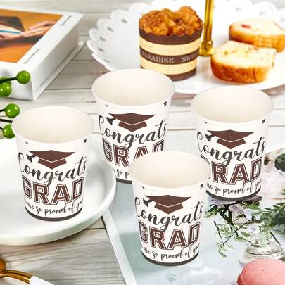 1 包毕业主题毕业帽图案派对纸杯，9 盎司，毕业季主题派对一次性纸杯