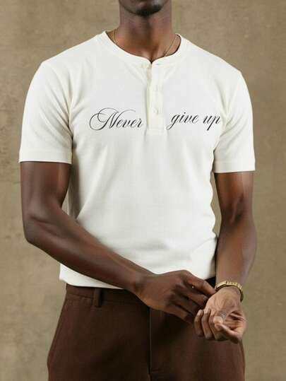 Camicia polo stile vintage americano da uomo, maglietta casual a maniche corte con collo henley e vestibilità morbida